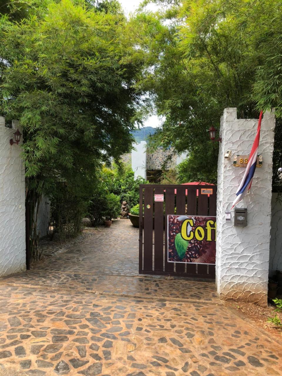 Thai Castle Resort Ban Thap Sila Zewnętrze zdjęcie